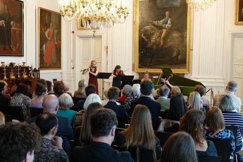 W ogrodach Tuileries - koncert w Wilanowie - City Media