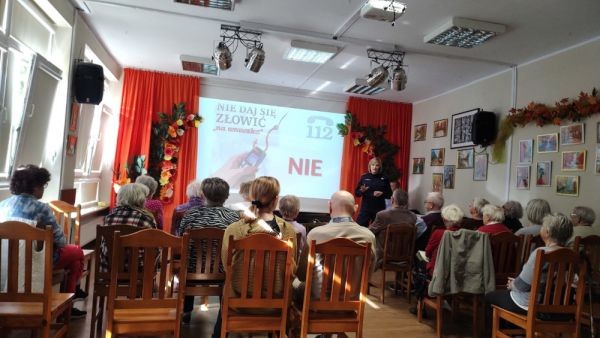 Bezpieczeństwo seniorów - spotkanie na Ursynowie