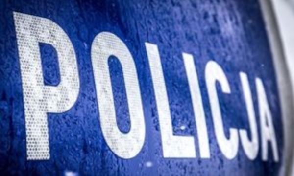 Policjanci z Targówka zatrzymali 16-latka, podejrzanego o oszustwa