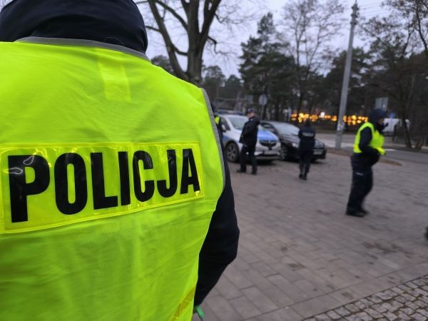 Policjanci z Otwocka odnaleźli zaginioną seniorkę
