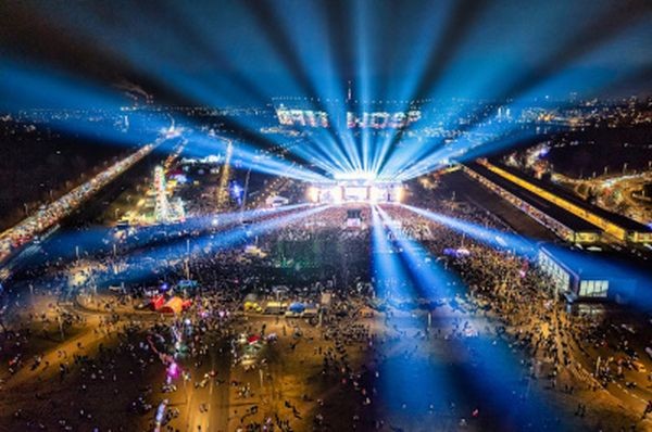 Finał WOŚP 2024 na błoniach PGE Narodowego na Pradze Południe - City Media