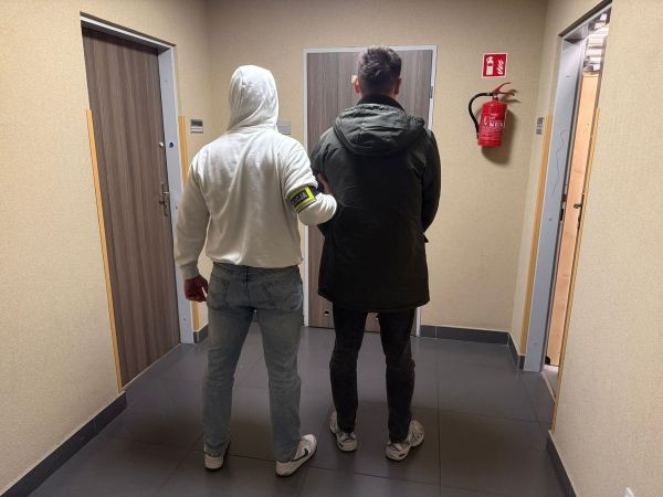 Policjanci ze Śródmieścia zatrzymali handlarza narkotykami
